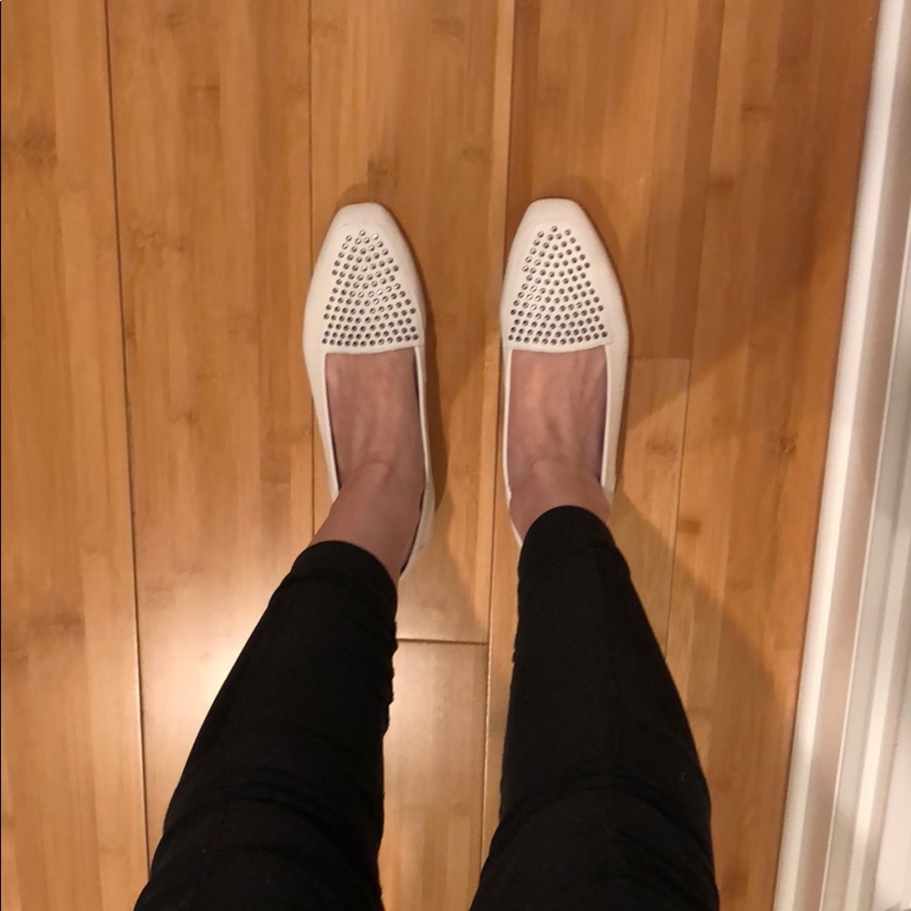 COPY - Enzo Angiolini flats, size 7!